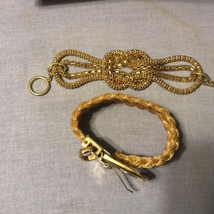 2 bracelets fo-gold color